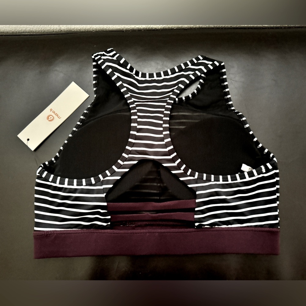 NWT Mono B sport bra in size Large - Picture 2 of 3